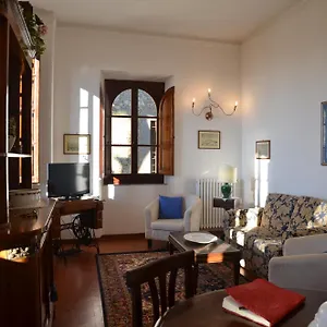 https://donnaberarda.it-tuscanyhotel.com